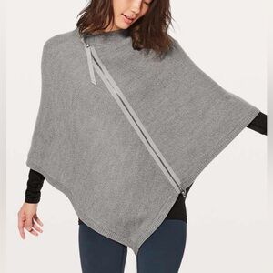 Lululemon Merino Wool On The Go Poncho Heathered Core Medium Grey scarf no size
